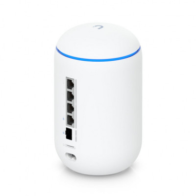 Маршрутизатор Ubiquiti UDR7