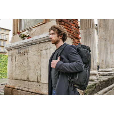 Рюкзак для ноутбука Tucano 15.6" Desert Weekender black (BDESBKWE-BK)