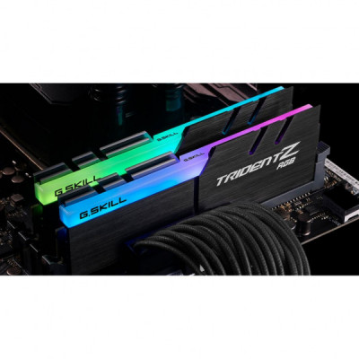 Модуль пам'яті для комп'ютера DDR4 16GB (2x8GB) 3600 MHz Trident Z RGB G.Skill (F4-3600C18D-16GTZRX)